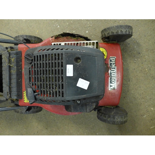 2174 - A Mountfield HP470 petrol driven lawn mower with a 45cm cutting width