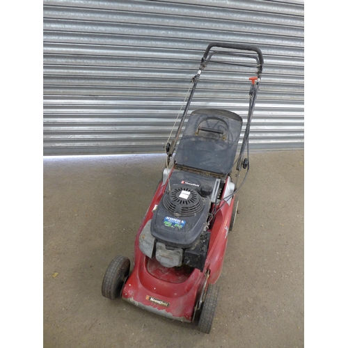 2180 - A Mountfield petrol self-propelled lawn mower with Honda GCV160 engine - W