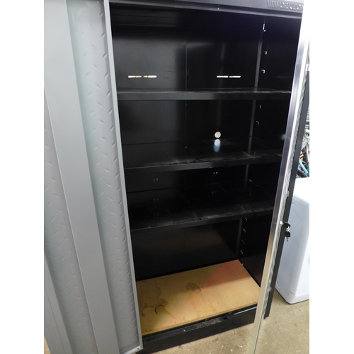 2184 - A lockable metal Workzone garage storage cabinet - with keys