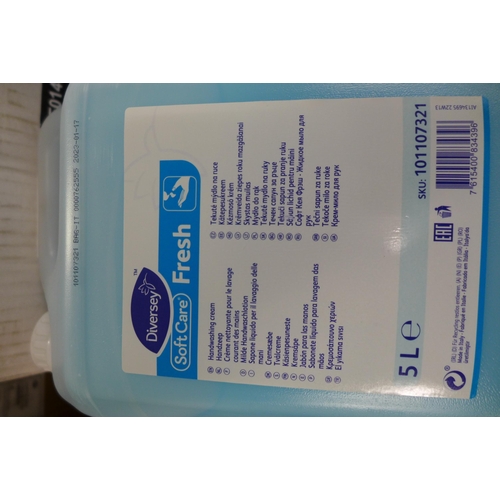 2280 - Two 5 litre tubs of Selclem Maintenance Cleaner and two 5 litre containers of Diversey Soft Care Han... 