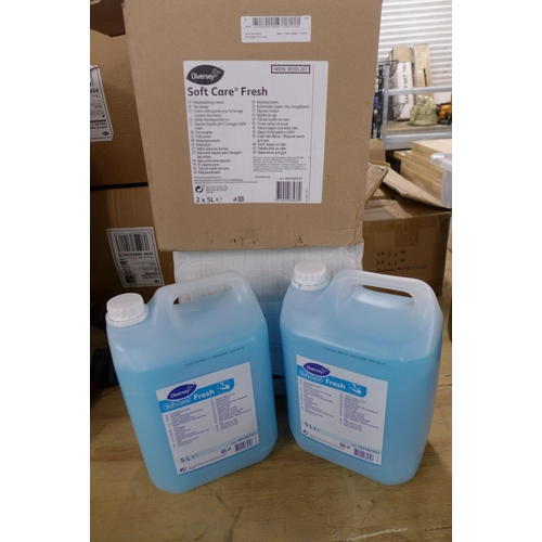 2280 - Two 5 litre tubs of Selclem Maintenance Cleaner and two 5 litre containers of Diversey Soft Care Han... 