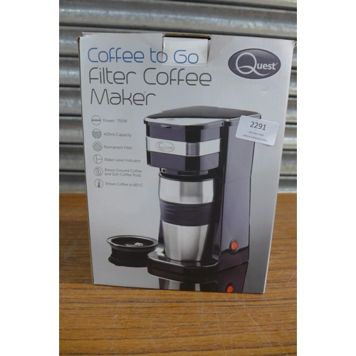 2291 - A Delta BL-1380 electric ice cream maker and a Quest Coffee To Go filter coffee maker  both unused