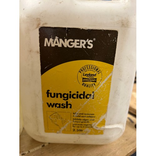 2281 - Three 2.5L bottles of Manger's Fungicidal Wash