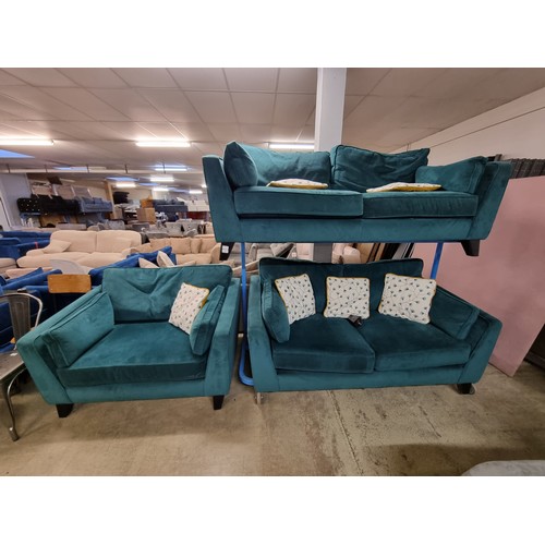 1567 - A Barker & Stonehouse turquoise velvet three seater sofa, two seater sofa and love seat