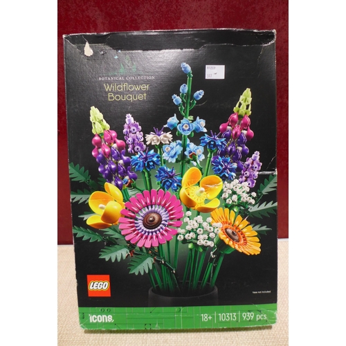 3068 - Lego Icons Wild Flowers, Lego Technic Yamaha Motorbike - Incomplete, Original RRP £119.99 + VAT    (... 