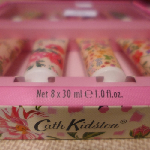 3070 - Tangle Teezer Brush Set, Cath Kidston Hand Cream  (317-362,363,366) *This lot is subject to VAT