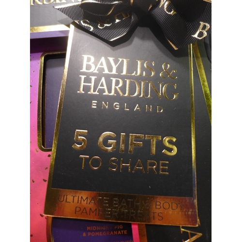 3089 - Baylis & Harding Assorted Gift Set   (317-284) *This lot is subject to VAT