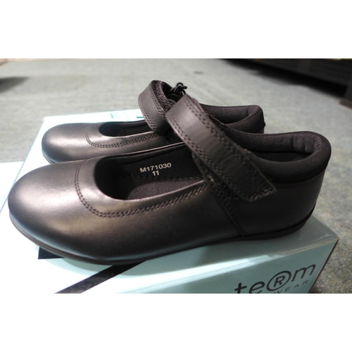 3124 - Pair of kid's black term school shoes - size 12  * and a pair of Term Maya black school shoes (size ... 