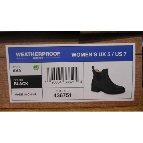 3129 - Pair of women's black weatherproof ankle boots - UK size 5 * This lot is subject to vat