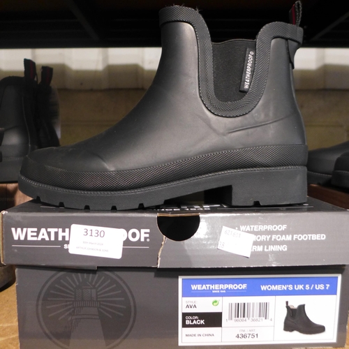 3130 - Pair of women's black weatherproof ankle boots - UK size 5 * This lot is subject to vat