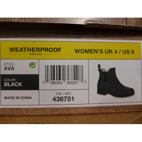 3131 - Two pairs of women's black weatherproof ankle boots - UK sizes 6 & 4 * This lot is subject to vat