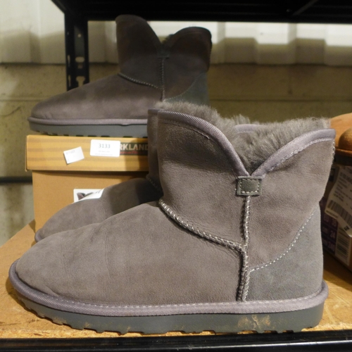 3133 - Two pairs of women's/kid's grey Shearling ankle boots - UK size 5 & 6  * This lot is subject to vat