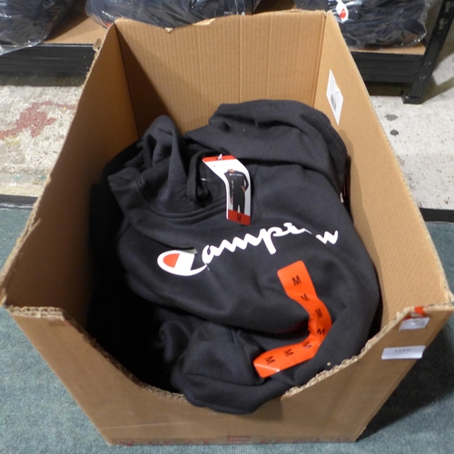 3159 - Quantity of men's Champion black hoodies - size M  * This lot is subject to vat