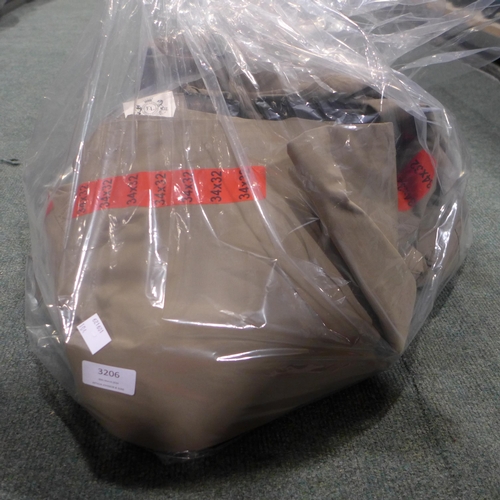 3206 - Quantity of men's English laundry fawn trousers - size 34x32 *This lot is subject to VAT