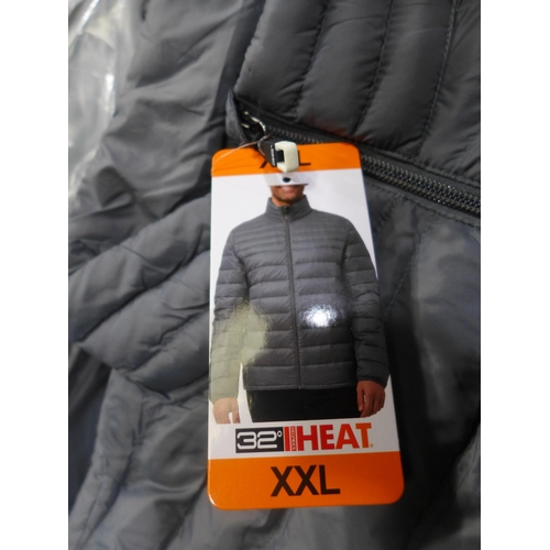 3241 - Quantity of mens grey 32 heat jackets - mainly size XXL. *This lot is subject to VAT