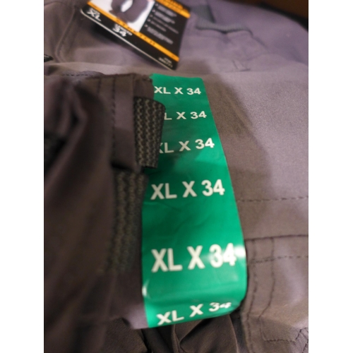 3244 - Quantity of men's BC clothing - lined cargo pants - mixed sizes. *This lot is subject to VAT