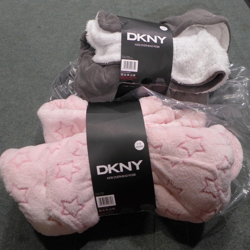 3247 - Small quantity of kids DKNY overhead robes - mixed sizes. *This lot is subject to VAT