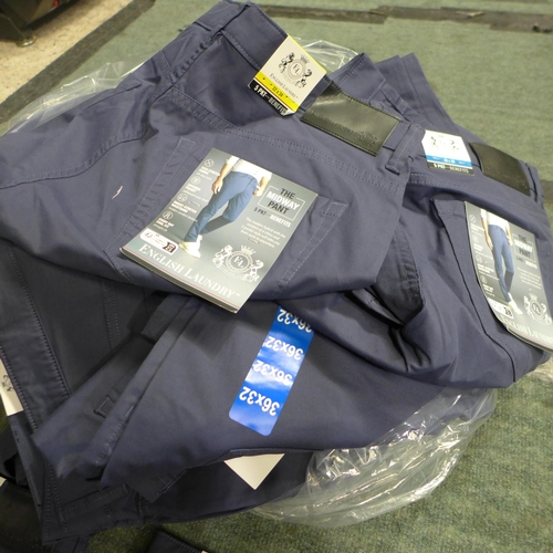 3257 - Quantity of men's navy trousers, mixed sizes *This lot is subject to VAT