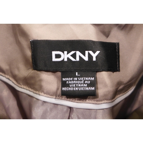 3290 - Ladies 2-in-1 DKNY coat/jacket, size L. *This lot is subject to VAT