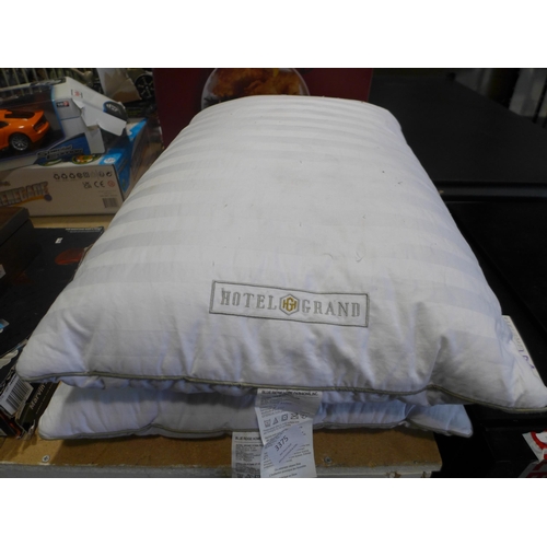 3375 - Hotel Grand Down Roll jumbo Pillows   (317-292) *This lot is subject to VAT