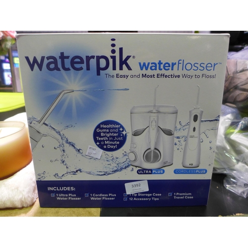 3392 - Waterpik Water Flosser  - Wp150/Wp470Uk  (317-437) *This lot is subject to VAT