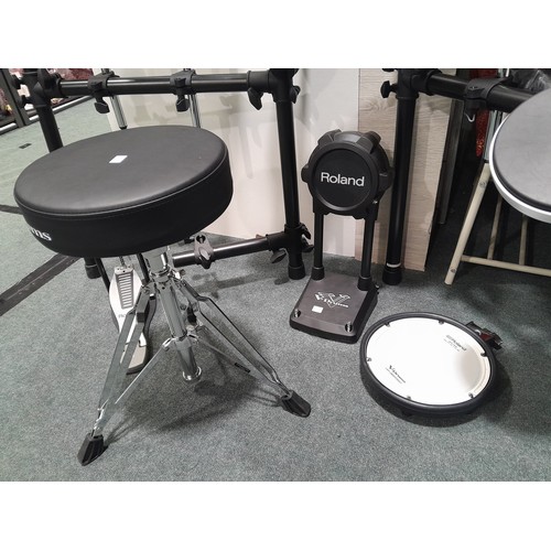 3183 - Roland Td-E1 Drum Kit with Stool (No Cables/No Leads)  , Original RRP £449.99 + VAT  (316-169) *This... 