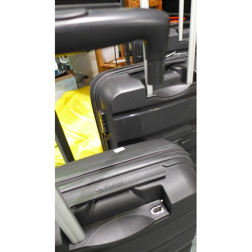 3170 - American Tourister - Bon Air Black Luggage 3pc Set, (damaged handle on small case) Original RRP £133... 