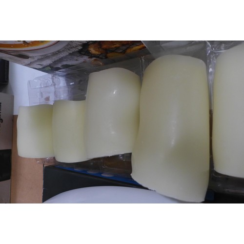 3099 - LED Colour Changing Candles With Remote - Damaged/Melted (316-25/909) *This lot is subject to VAT