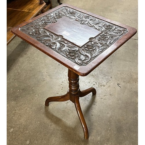 142 - A Victorian mahogany card table