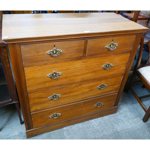 126 - A Victorian walnut chest of drawers