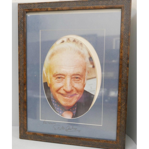 601 - A signed picture of Sir Stanley Matthews, signed on the mount, framed