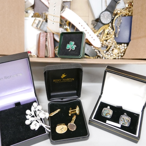 663 - A box of costume jewellery and wristwatches