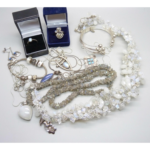 831 - A collection of silver and silver mounted stone set jewellery