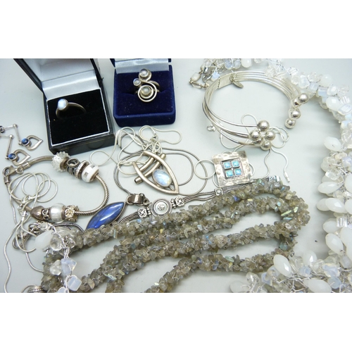 831 - A collection of silver and silver mounted stone set jewellery