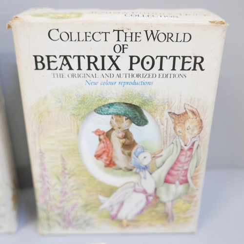 850 - A collection of Beatrix Potter books and ten Beatrix Potter 50p coins