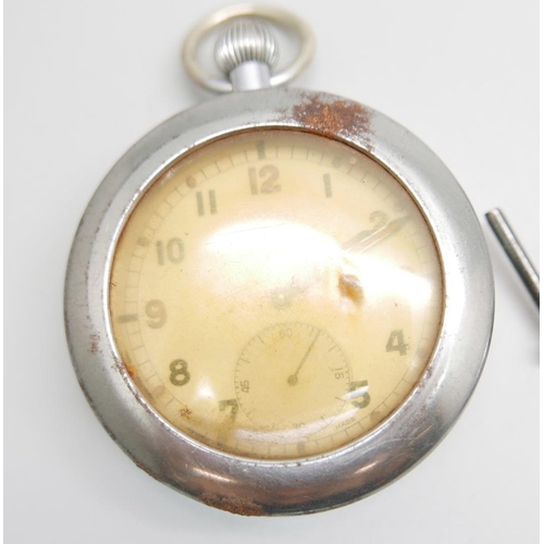 883 - A Jaeger-LeCoultre military issue pocket watch, GSTP U.222, and five other pocket watches