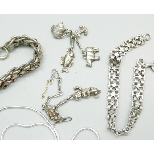 885 - Silver and white metal jewellery, 124g