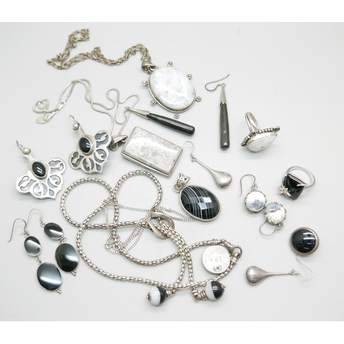 965 - A collection of stone set silver jewellery