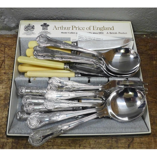 973 - A collection of flatware **PLEASE NOTE THIS LOT IS NOT ELIGIBLE FOR POSTING AND PACKING**