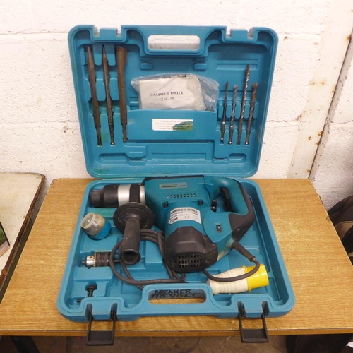 2004 - A Boschmann 110v 1000w SDS rotary hammer drill, with bit set and chuck