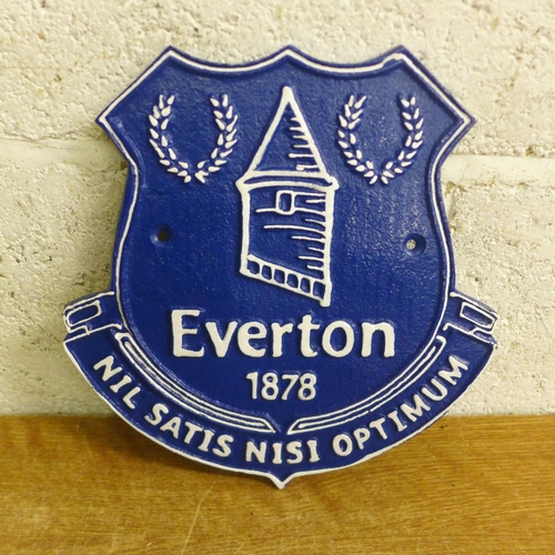 2085 - An Everton FC plaque * this lot is subject to VAT