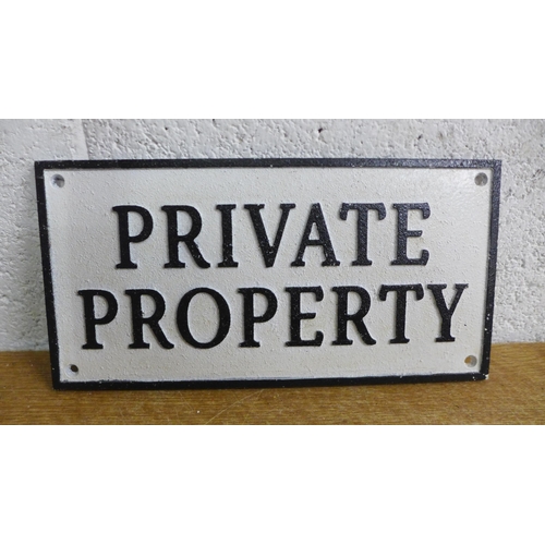 2086 - A Private Property sign * this lot is subject to VAT