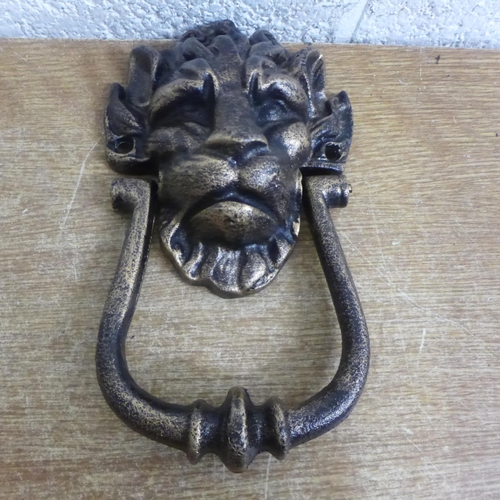 2109 - A 10 Downing Street door knocker * this lot is subject to VAT