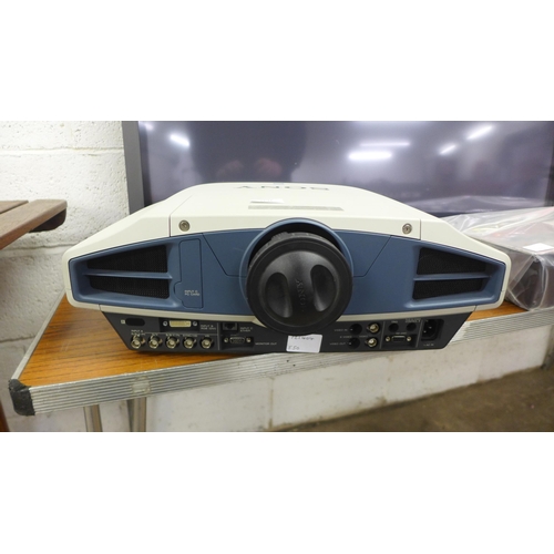 2191 - A Sony XGA VPL-FX5 LCD data projector