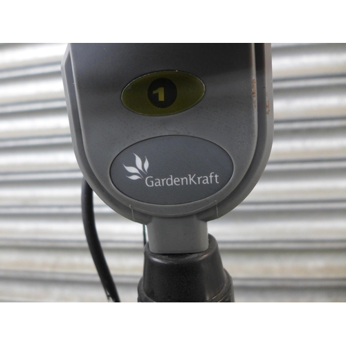 2228 - A Gardenkraft infared eletric patio heater 2000w (28180)