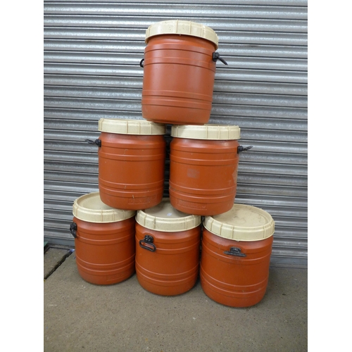 2243 - Six red plastic storage/brewing barrels