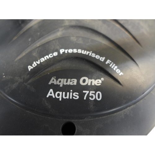 2280 - An Aqua One Aquis 750 240v 21w fish tank filter