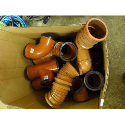 2284 - A box of approx. 25 Upvc pipe fittings