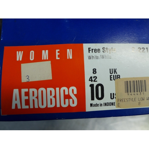 2327 - A pair of Reebok Freestyle white lace women's trainers, size 8 - in box