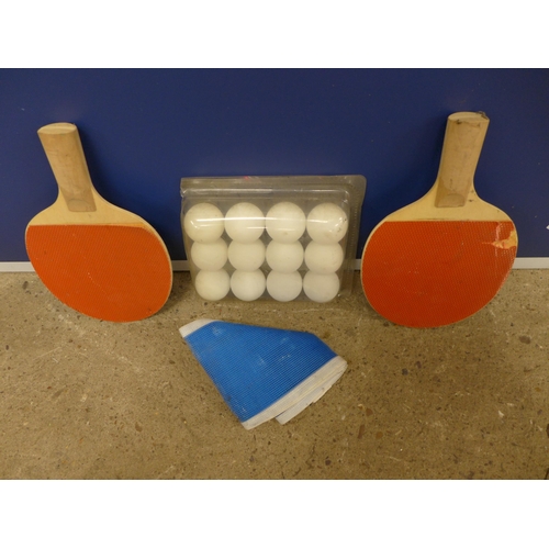 2335 - A Slazenger pack flat table tennis with net, bats and balls